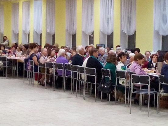 В Великолукском ДК ЛК прошло праздничное мероприятие, посвященное Дню пожилого человека (фото) - 2017-10-03 16:53:00 - 1
