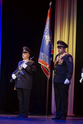 ФОТОрепортаж: в Великих Луках прошло торжественное мероприятие, посвященное 300-летию образования российской полиции - 2018-06-14 15:22:00 - 1