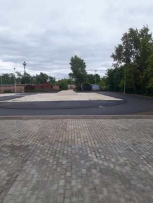 На территории новой школы № 6 в Великих Луках будет спортивное ядро - 2018-07-02 14:32:00 - 1