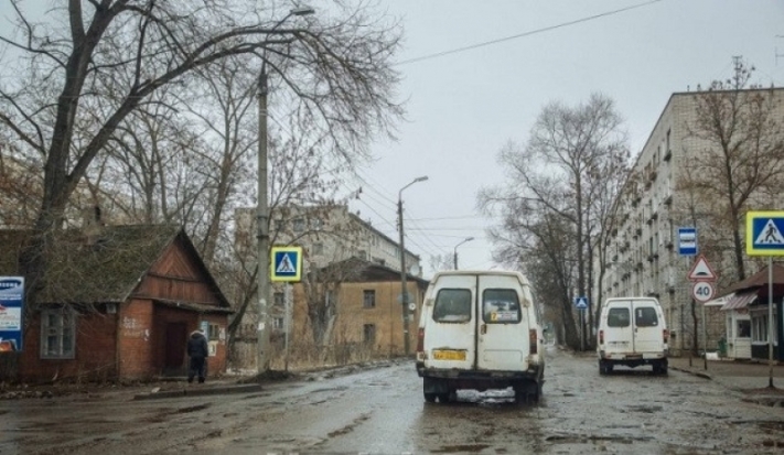 Активисты ОНФ подготовили рейтинг аварийных дорог Псковской области - 2017-05-18 11:21:00 - 1