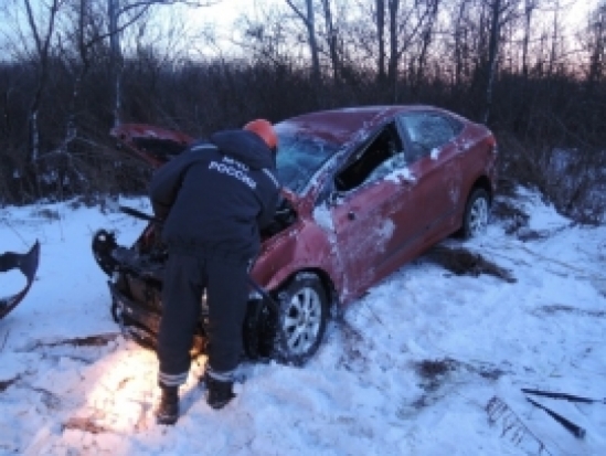Легковое авто попало в ДТП на улице Дзержинского в Опочке - 2017-01-13 07:07:00 - 1