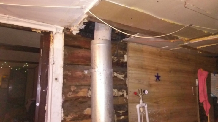 Перекал печи стал причиной пожара в Великих Луках (ФОТО) - 2016-12-07 10:48:00 - 1