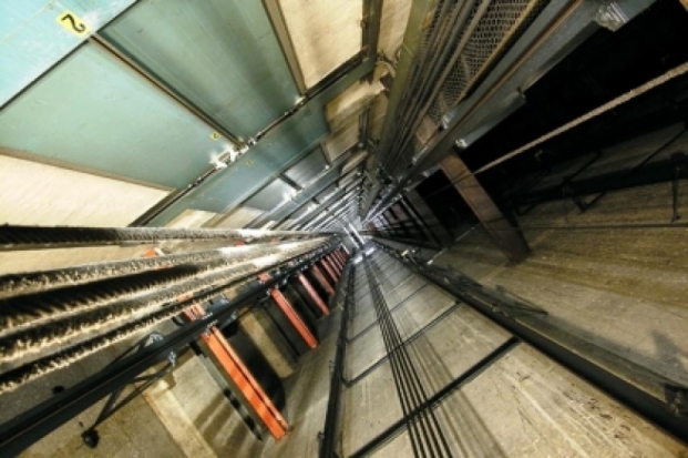 В шахте лифта московского торгового центра нашли тело мужчины - 2017-02-10 10:43:00 - 1