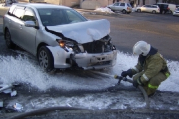 В Пскове в ДТП попала легковушка - 2017-02-04 20:03:00 - 1