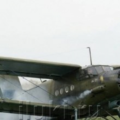 Военный АН-2 совершил вынужденную жесткую посадку в Псковской области - 2017-04-11 09:53:00 - 1