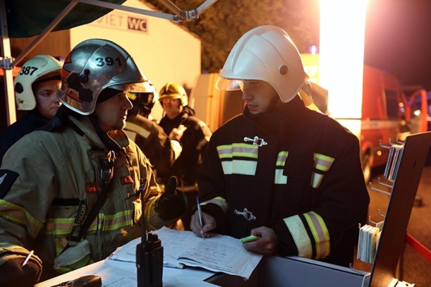 Пожар на складе в Москве: в результате страшной трагедии погибли восемь пожарных - 2016-09-23 18:13:00 - 1