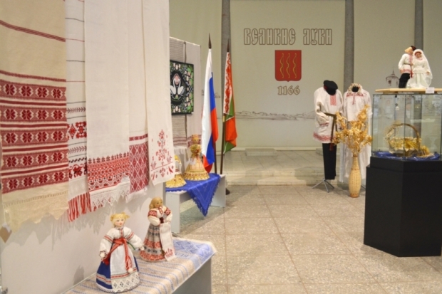 В Краеведческом музее Великих Лук открылась выставка «Народное творчество Витебщины» - 2017-03-02 11:43:00 - 1