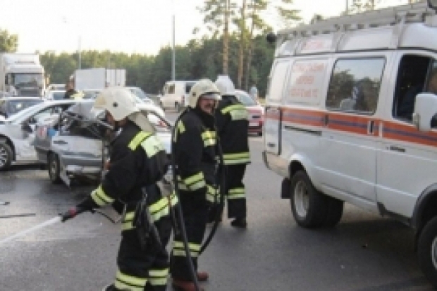 В Бежаницком районе легковое авто попало в ДТП - 2017-06-18 21:36:00 - 1