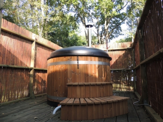 В преддверии холодной, сырой осени база отдыха «Волынь» запускает теплую волну - 2017-08-31 09:48:00 - 1