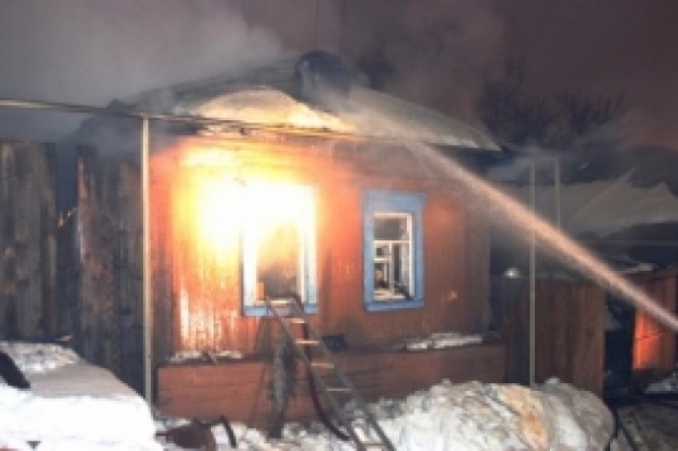 В Печорском районе горел жилой дом - 2017-01-03 10:22:00 - 1