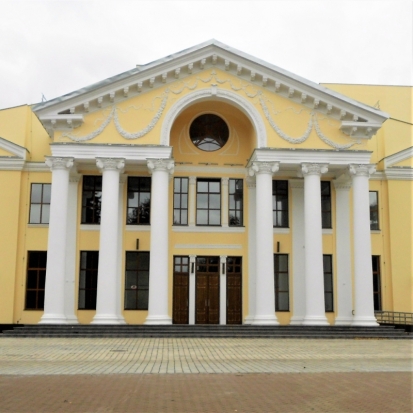 6 млн рублей будет направлено в новом году на техническое оснащение Великолукского драмтеатра - 2017-12-21 21:43:00 - 1
