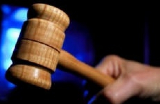 В Псковской области по факту вымогательства и превышения должностных полномочий осуждены сотрудники транспортной полиции - 2017-07-07 17:13:00 - 1
