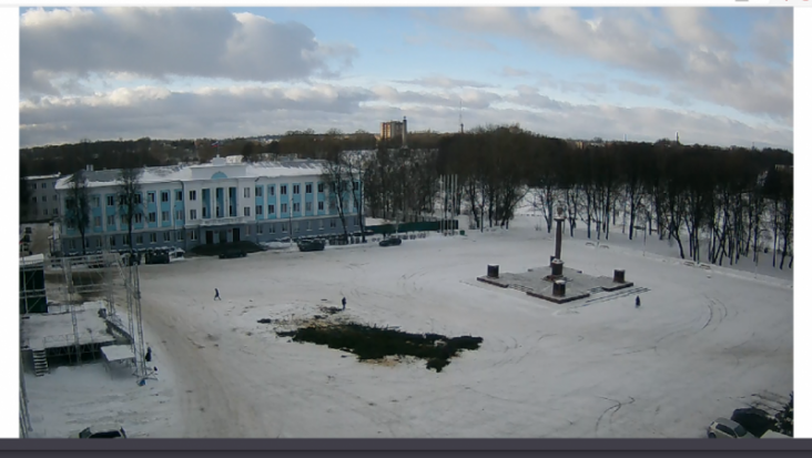 Фотофакт: Прощай, главная новогодняя елка Великих Лук (+видео) - 2017-01-20 16:03:00 - 1
