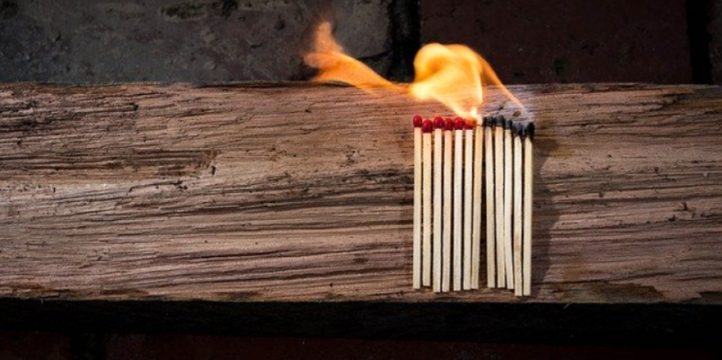 В Великолукском районе проводится проверка гибели четырёх людей на пожаре - 2021-01-11 09:06:00 - 1