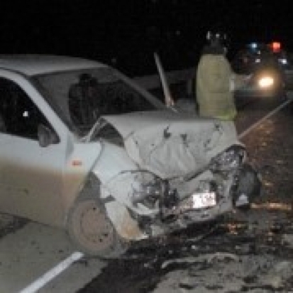 Спасатели МЧС выезжали в Дворцы Бежаницкого района для ликвидации последствий ДТП - 2016-12-31 12:51:00 - 1