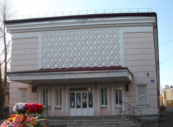 18 марта в Великих Луках будут работать городские музеи, библиотеки и выставочные залы - 2018-03-17 21:06:00 - 1