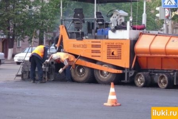 Прокуратура в судебном порядке обязала администрацию города Великие Луки отремонтировать городские дороги - 2017-10-11 09:13:00 - 1