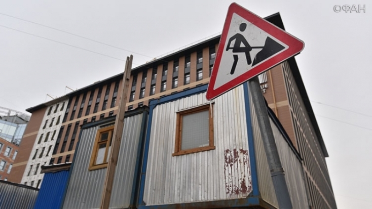 Рабочего раздавило грузом гипсокартона на стройплощадке в Петербурге - 2016-12-08 21:41:00 - 1