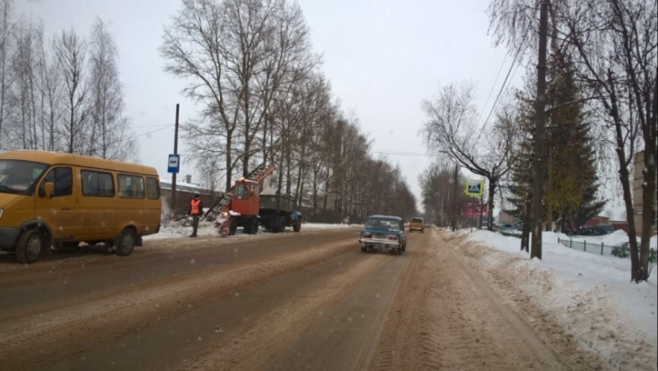 Городские улицы чистят, но великолучане недовольны (ФОТО) - 2016-11-11 19:21:00 - 1