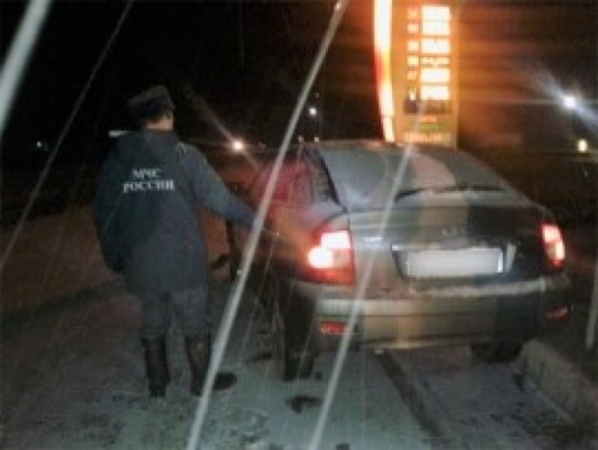 Пешехода на Октябрьском проспекте в Пскове сбил легковой автомобиль - 2017-01-14 19:13:00 - 1