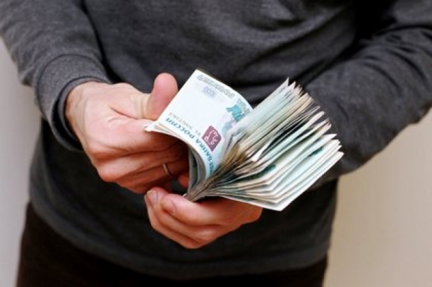 Великолучанин «выручил» своего знакомого и остался без денег - 2016-10-31 15:07:00 - 1