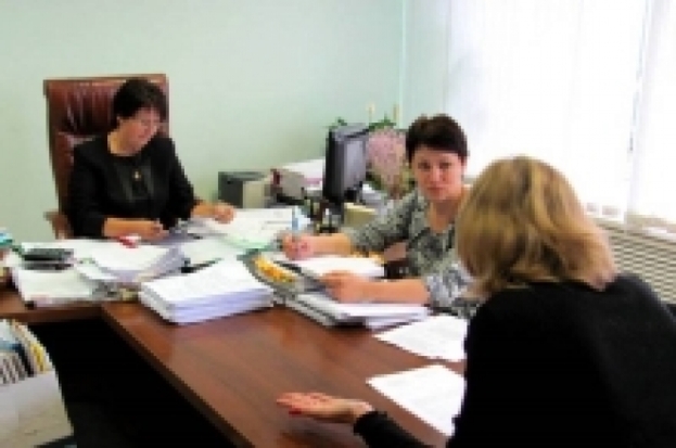 В Великих Луках комиссия контролирует поступления в бюджет - 2017-09-11 14:38:00 - 1