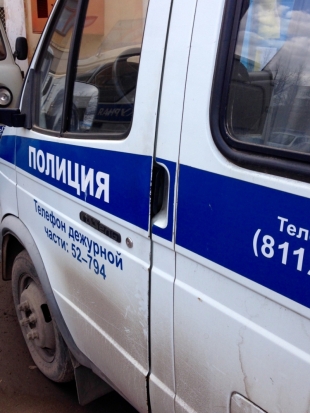 Почти два миллиона рублей стали добычей преступника, напавшего на ЕРКЦ в Великих Луках - 2016-12-17 13:51:00 - 1