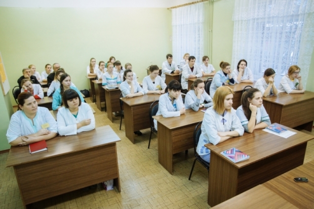 Студенты великолукского медколледжа встретились с представителями Администрации района (ФОТО) - 2016-11-15 16:16:00 - 1