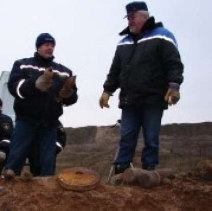 Великолукские саперы обезвредили 35 взрывоопасных предметов времен ВОВ - 2016-10-01 12:01:00 - 1