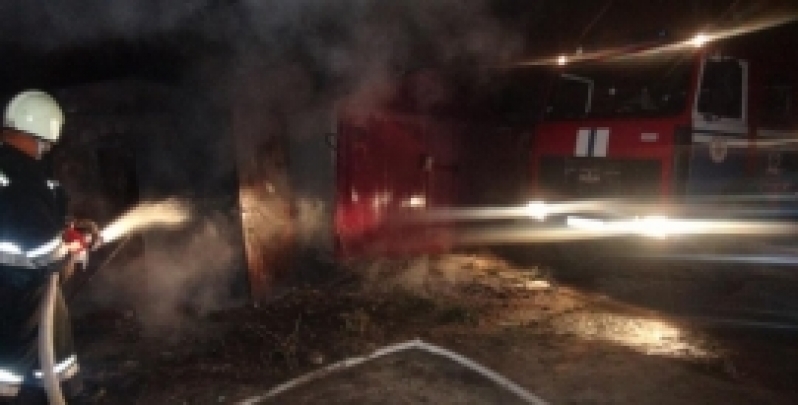 В Псковском районе огнем поврежден гараж - 2016-09-26 06:52:00 - 1