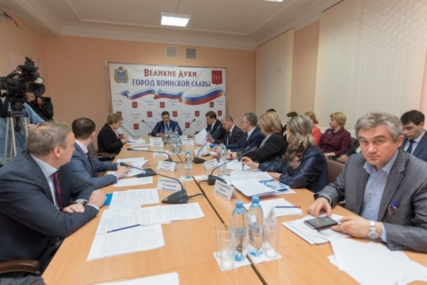 134 млн рублей рассчитывает получить регион на реконструкцию перекрестка проспекта Ленина и улицы Дьяконова в Великих Луках - 2018-04-28 08:13:00 - 1