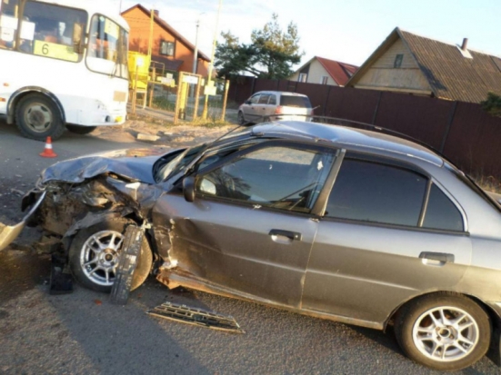 Две девушки пострадали в ДТП в Пскове (ФОТО) - 2020-05-01 16:07:00 - 1