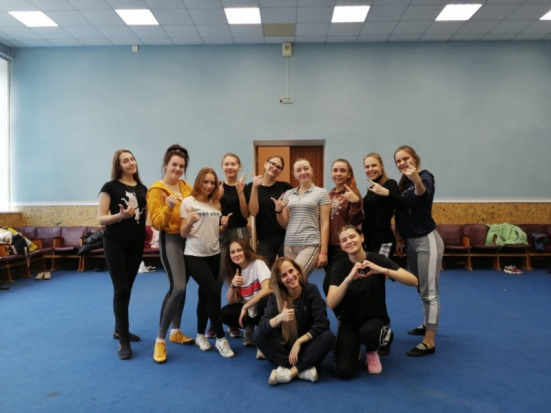 У великолукских студентов состоялась первая репетиция молодежной «Танцетерапии» - 2019-10-22 21:18:00 - 1
