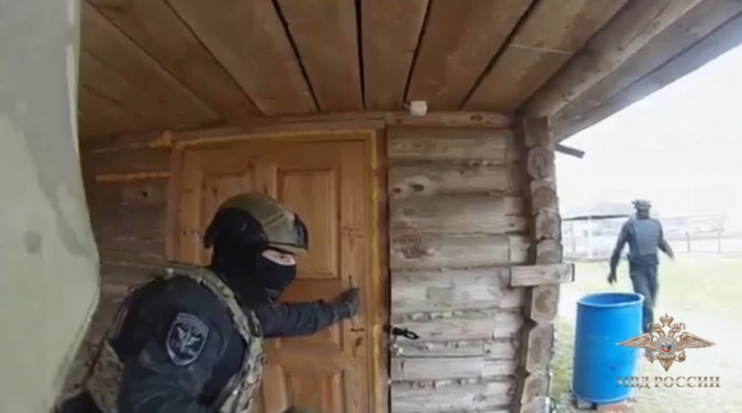 Сотрудники МВД Псковской области пресекли деятельность подпольной нарколаборатории (ВИДЕО) - 2020-07-03 14:33:00 - 1