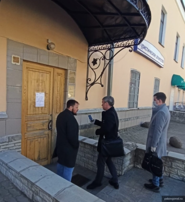 В Пскове проверили, как исполняется Указ Губернатора о мерах противодействия коронавирусной инфекции - 2020-03-31 10:43:00 - 1