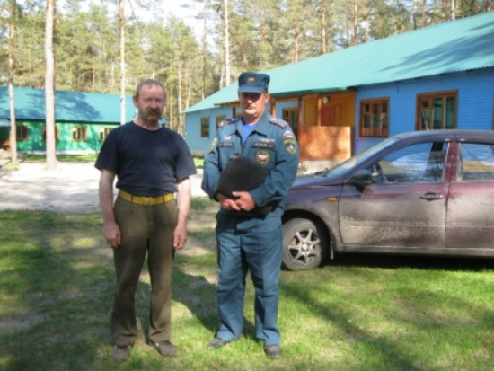 В Струго-Красненском районе сотрудники МЧС провели профилактические работы - 2019-06-07 08:34:00 - 1