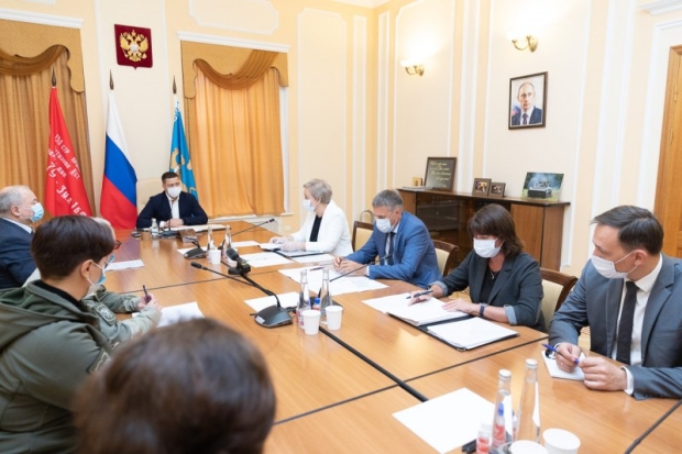 Состоялось очередное совещание по вопросу строительства медицинских центров Псковской областной инфекционной больницы в Пскове и Великих Луках - 2020-08-28 08:43:00 - 1