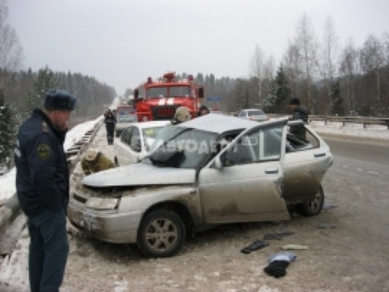 В Псковском районе столкнулись два автомобиля - 2016-12-28 13:50:00 - 1