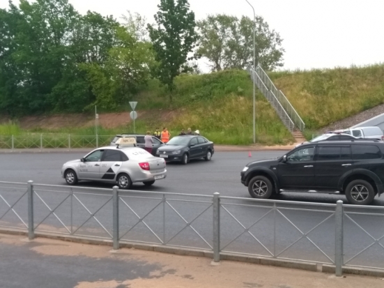 Что случилось на путепроводе: об утреннем ДТП (+ ФОТО) - 2019-07-05 11:37:00 - 1