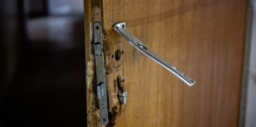 Пскович обокрал две великолукские дачи - 2020-12-15 12:13:00 - 1