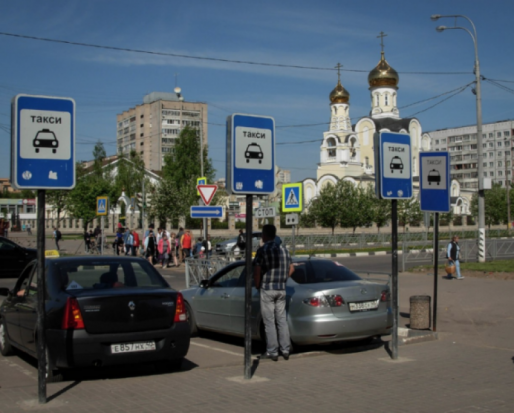 Рейдовые осмотры в такси проходят в Псковской области - 2019-07-02 08:34:00 - 1