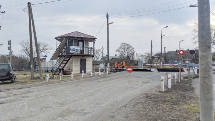 ФОТО: в Великих Луках закрыли Самарский переезд - 2020-01-15 11:10:00 - 1
