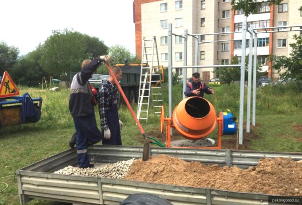 В Пскове устанавливают мини-площадки для занятия воркаутом (ФОТО) - 2019-07-11 17:13:00 - 1