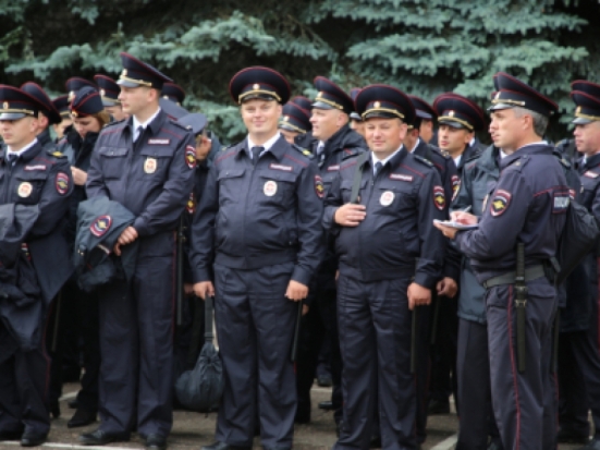 В УМВД России по Псковской области прошел строевой смотр (ФОТО) - 2019-06-27 10:36:00 - 1