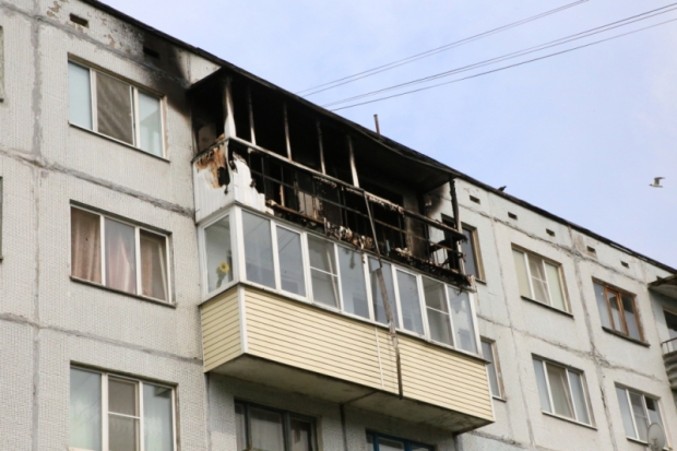 В Пскове сотрудники полиции вывели людей из горящего дома (ФОТО, ВИДЕО) - 2020-06-15 20:24:00 - 1