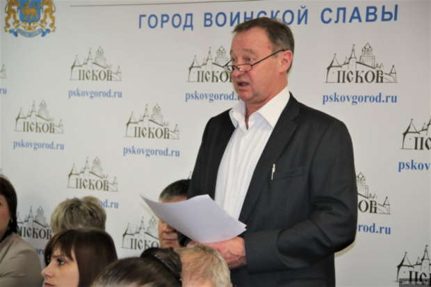 Установку двух детских площадок в Пскове перенесут на следующий год - 2019-12-25 13:21:00 - 1