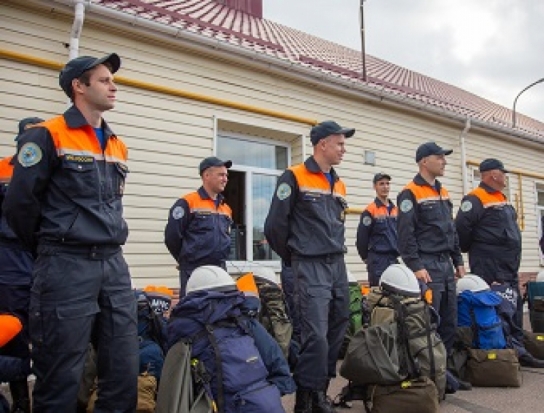 Псковские спасатели продолжают участвовать в аварийно-восстановительных работах в Иркутской области - 2019-07-09 13:46:00 - 1