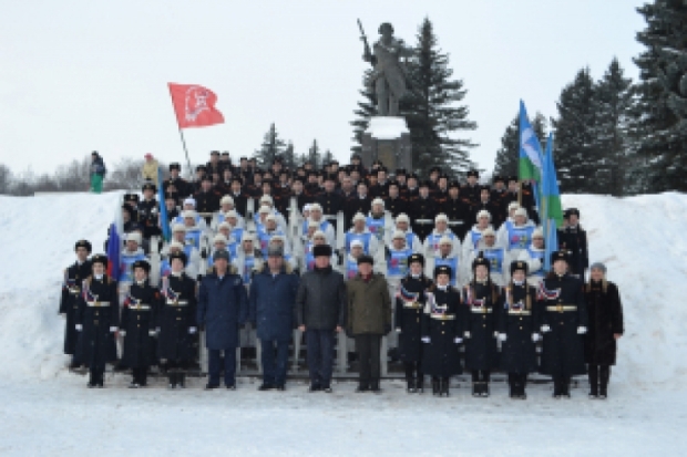 В Великих Луках гостят десантники 76-ой Гвардейской десантно-штурмовой дивизии, совершающие сверхдальний лыжный переход - 2018-02-07 16:13:00 - 1
