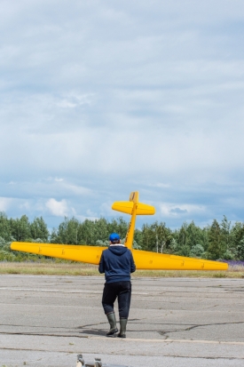 Фоторепортаж: фестиваль авиамодельного спорта России в Великих Луках - 2016-06-11 16:01:00 - 1