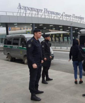 Гражданин Республики Шри-Ланка отправлен псковскими приставами на родину - 2020-02-06 18:02:00 - 1